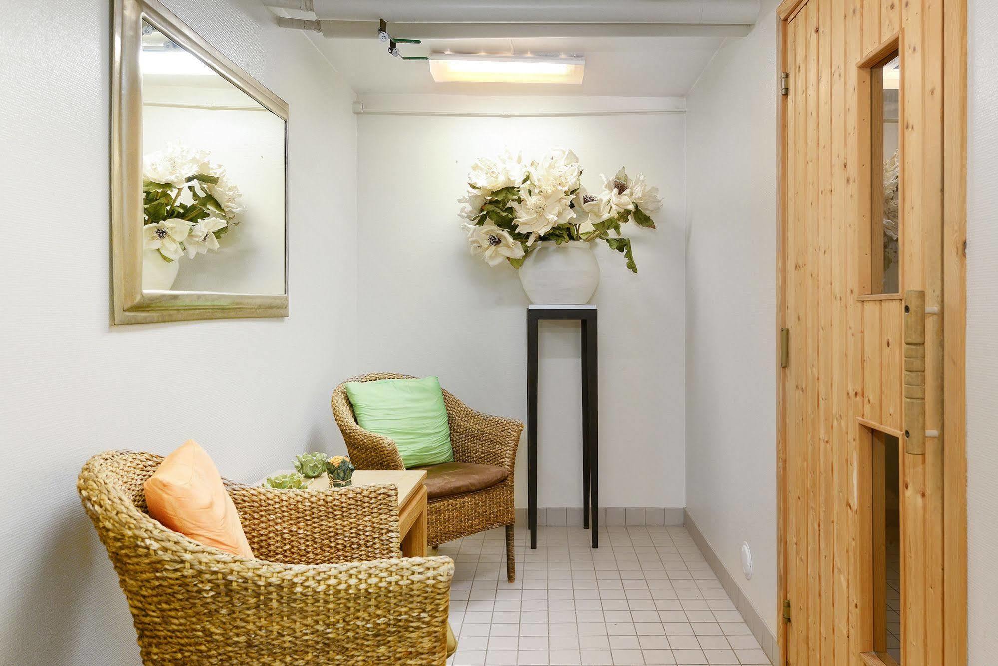 Maude'S Hotel Enskede Stokholm Dış mekan fotoğraf